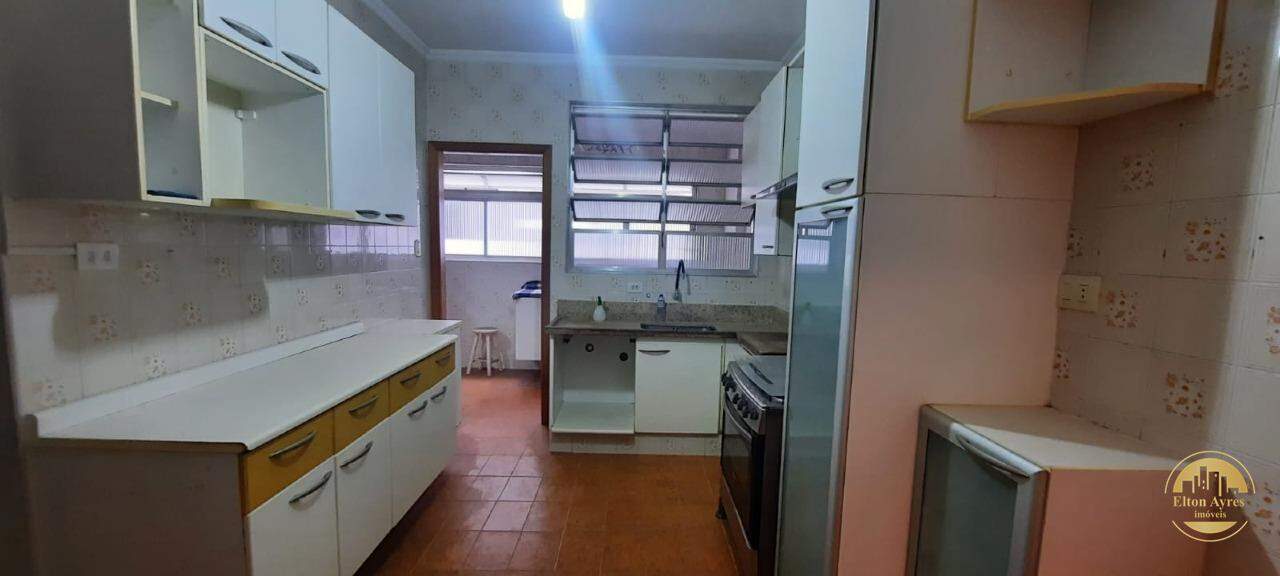 Apartamento à venda no Embaré: 