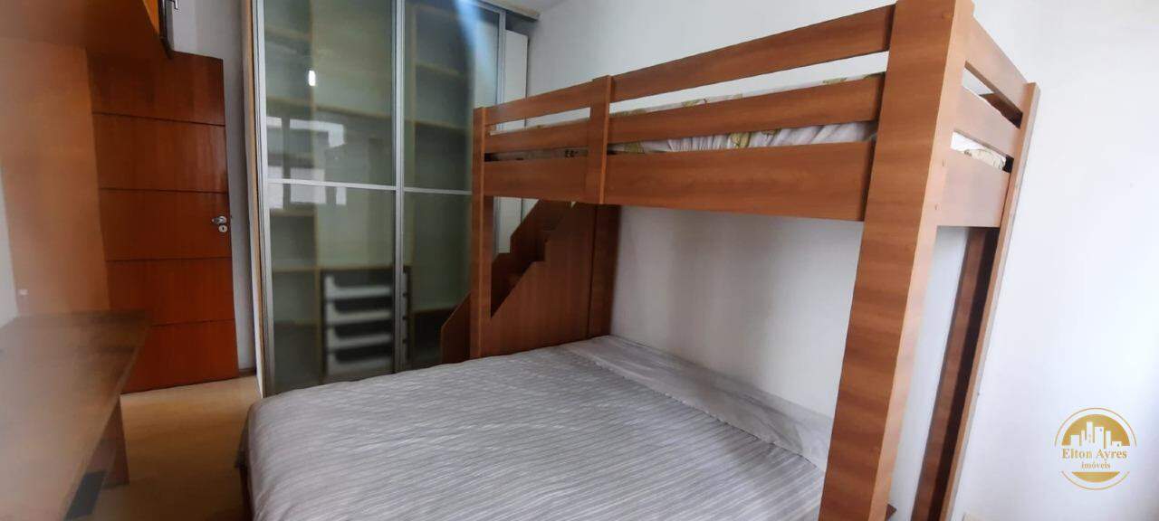 Apartamento à venda no Embaré: 