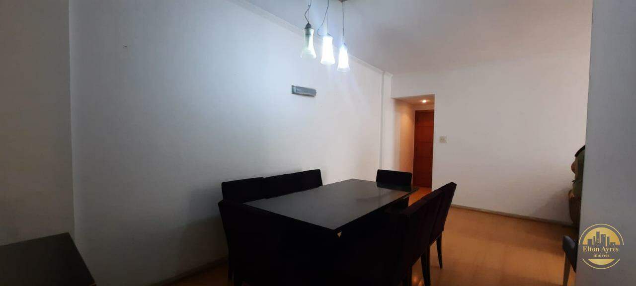 Apartamento à venda no Embaré: 