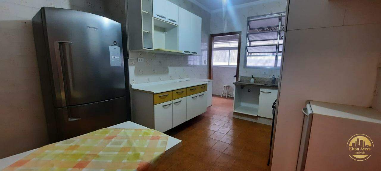 Apartamento à venda no Embaré: 