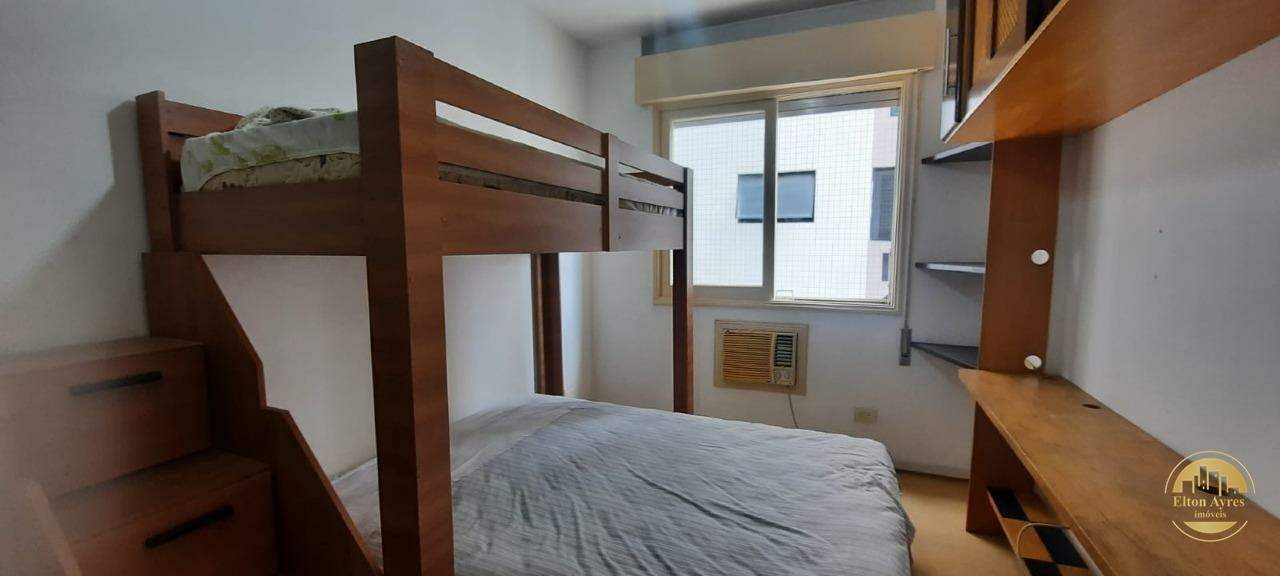 Apartamento à venda no Embaré: 