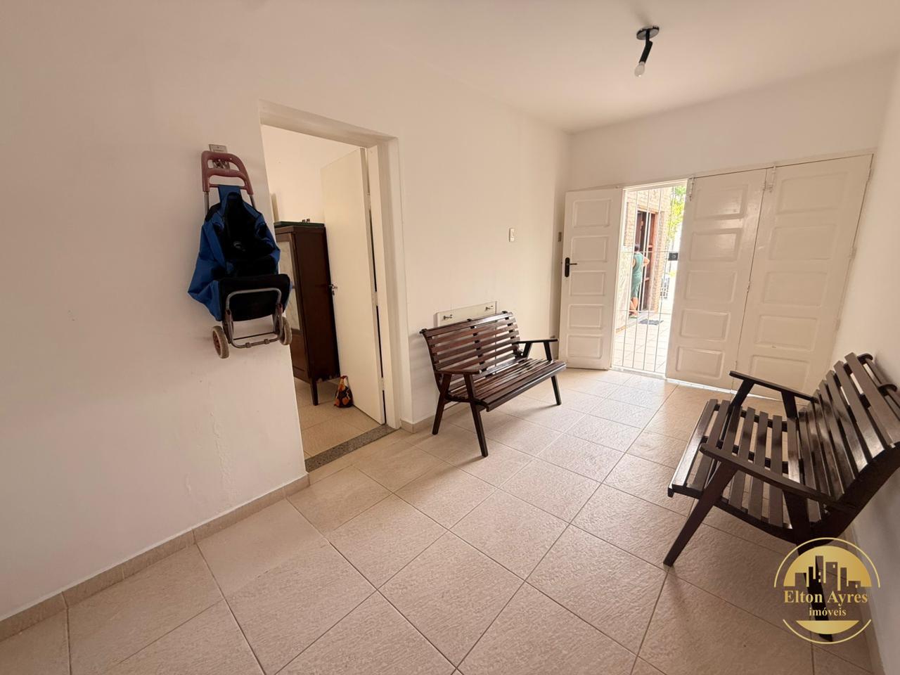 Apartamento à venda no Ponta da Praia: 