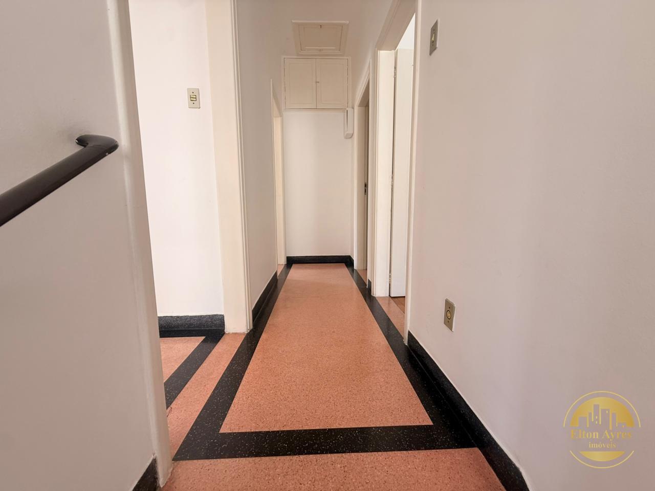 Apartamento à venda no Ponta da Praia: 