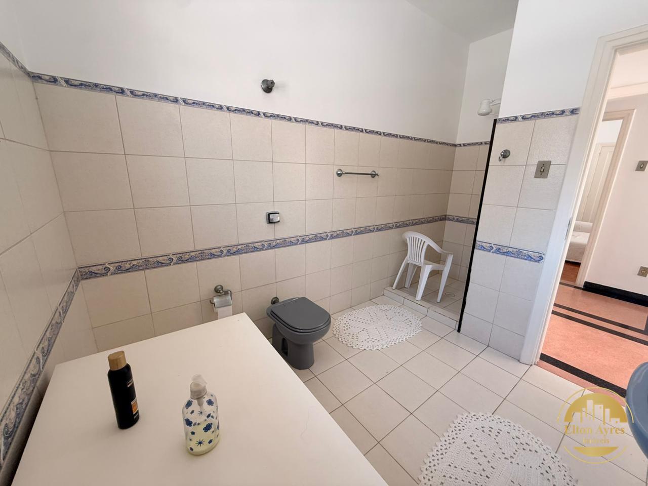 Apartamento à venda no Ponta da Praia: 