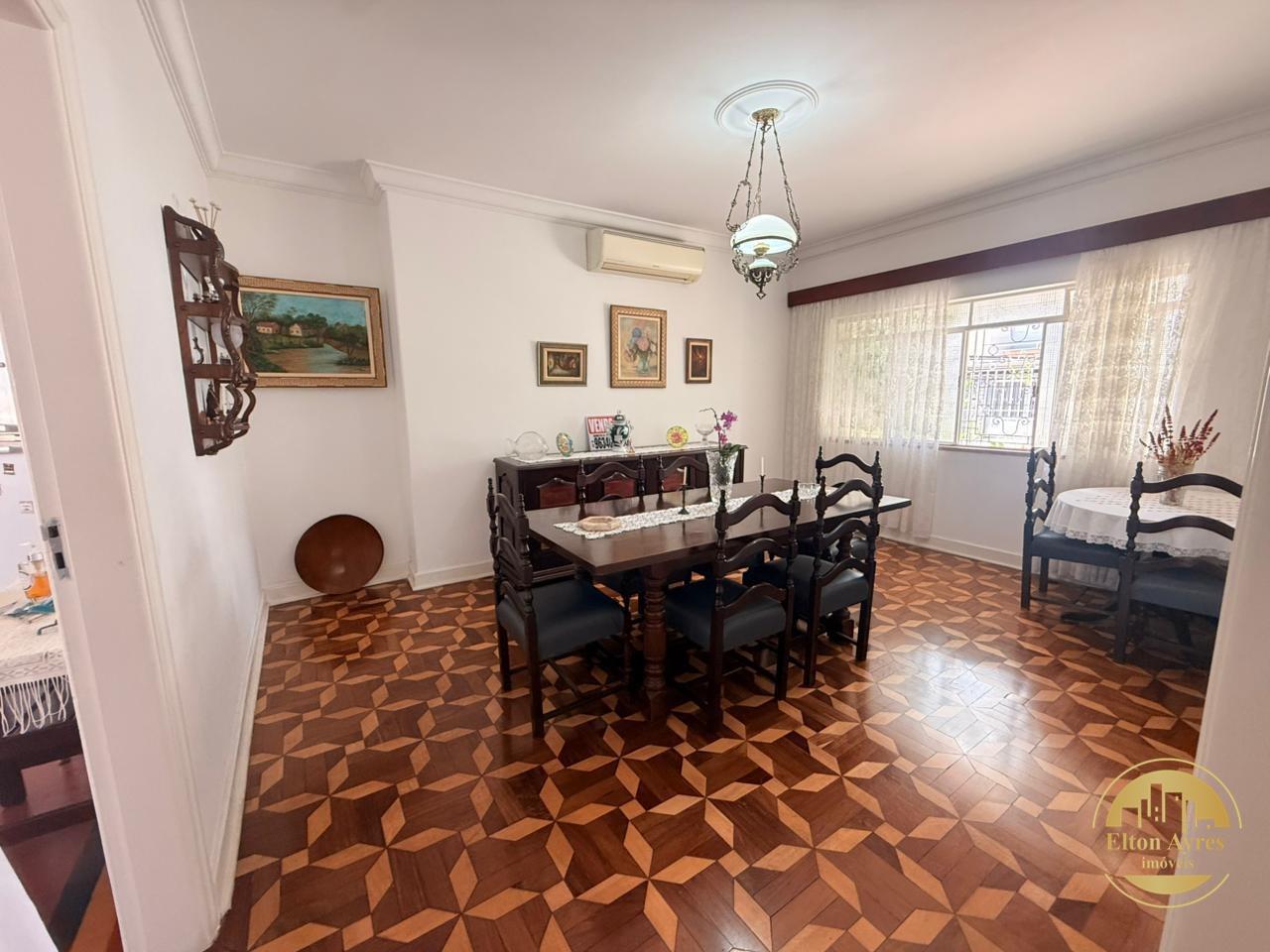 Apartamento à venda no Ponta da Praia: 