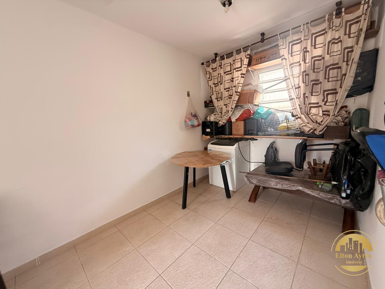 Apartamento à venda no Ponta da Praia: 