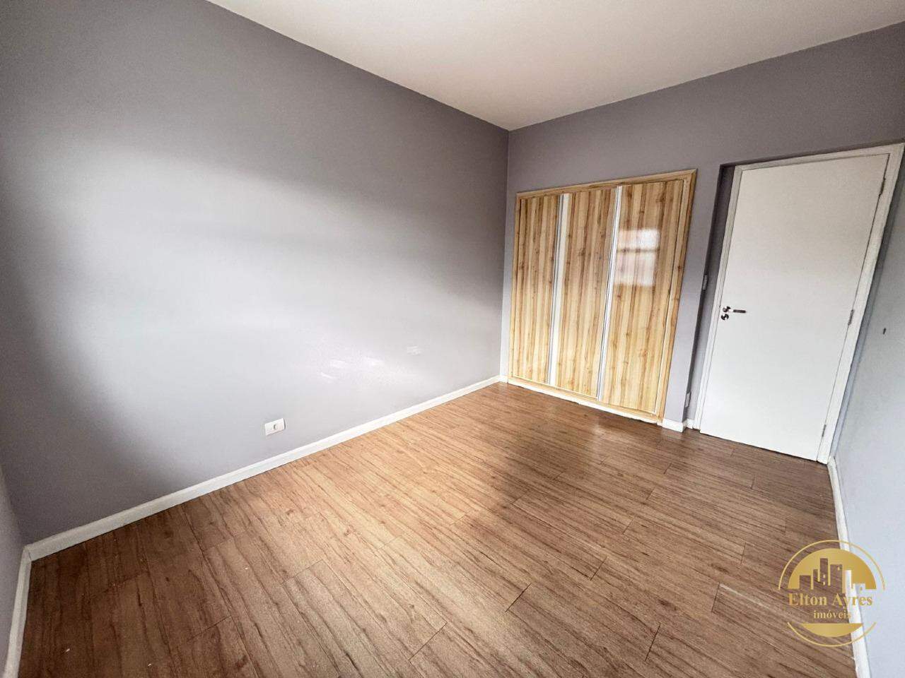 Apartamento à venda em Gonzaga, Santos - SP: