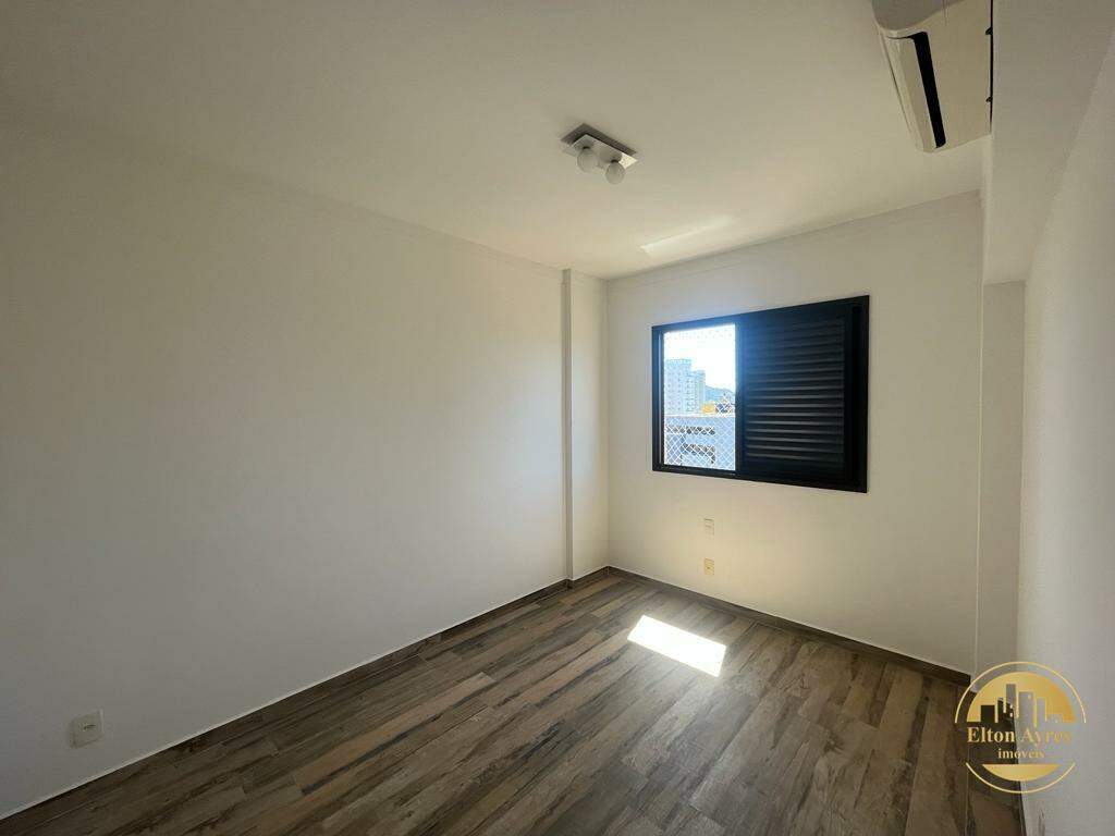 Apartamento para aluguel no Ponta da Praia: 