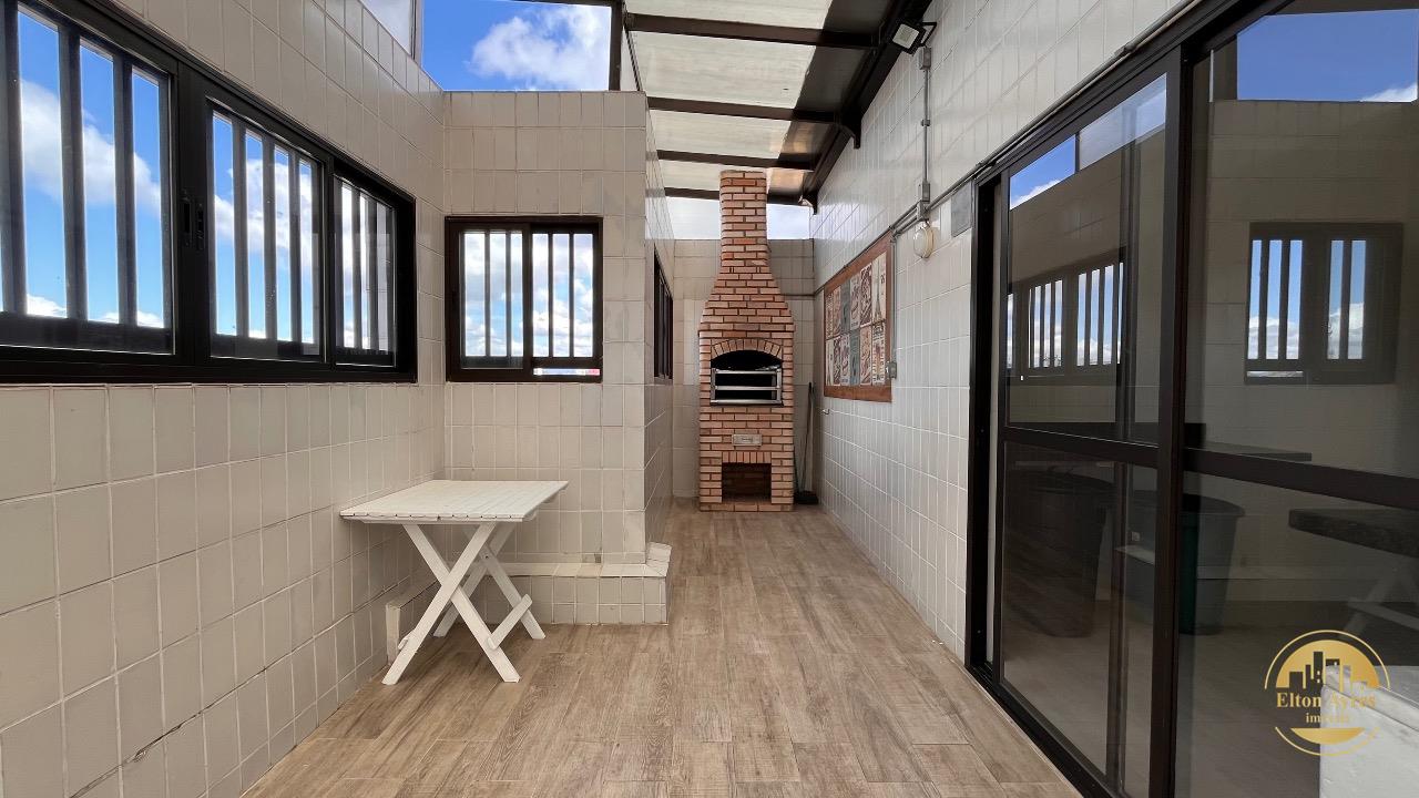 Apartamento à venda no Embaré: