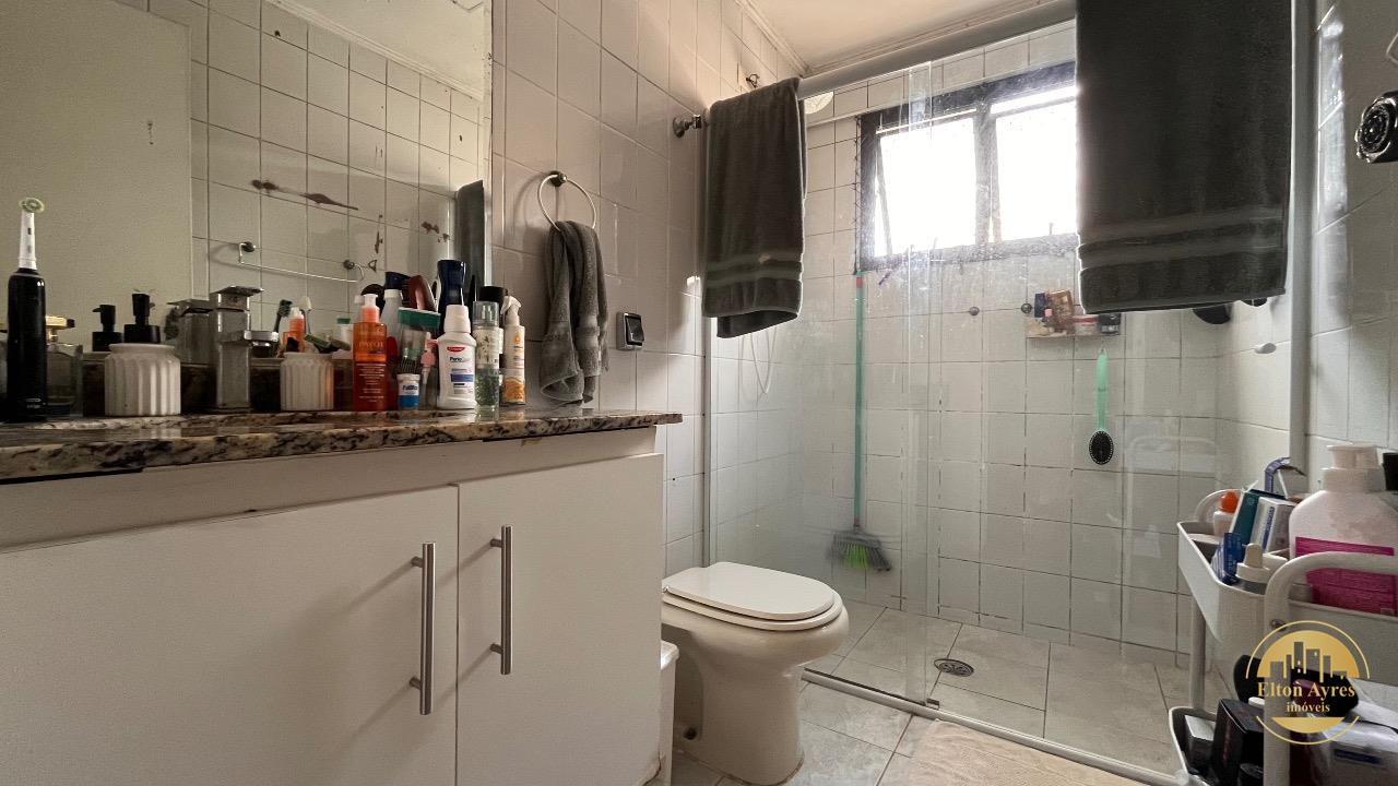 Apartamento à venda no Embaré: