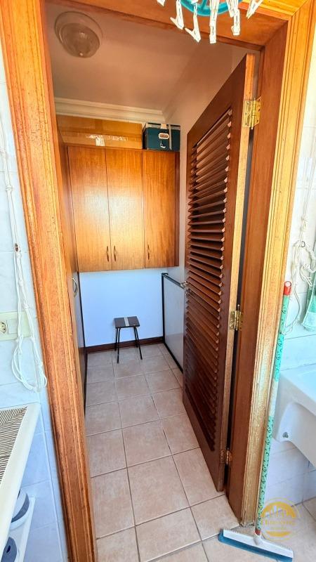 Cobertura à venda no Embaré: 