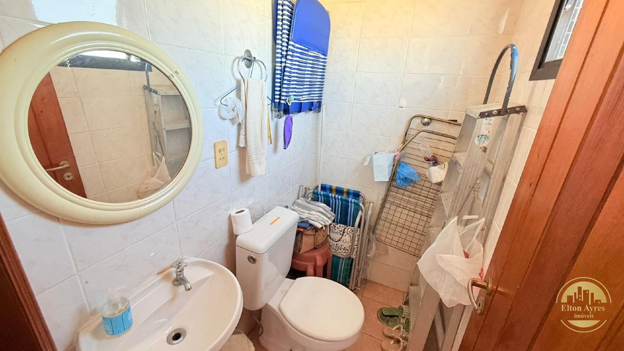 Cobertura à venda no Embaré: 