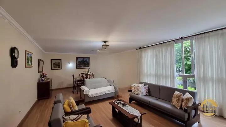 Apartamento à venda no Embaré: 