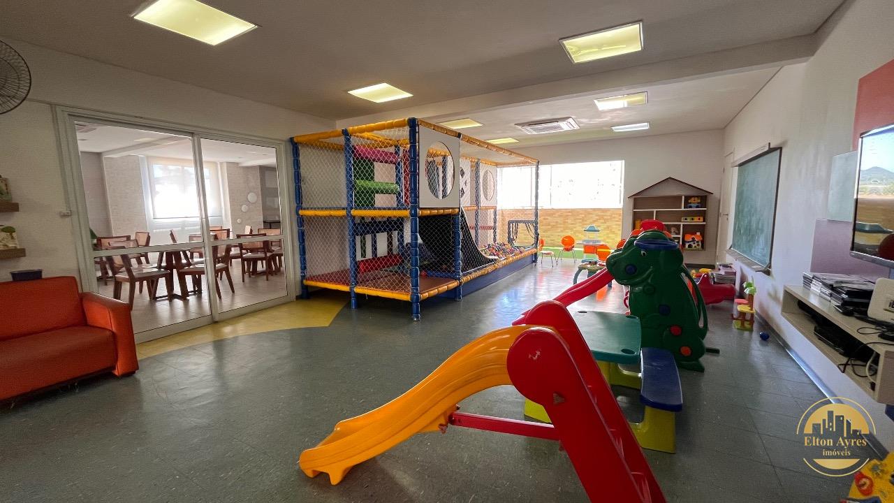 Apartamento à venda no Ponta da Praia: