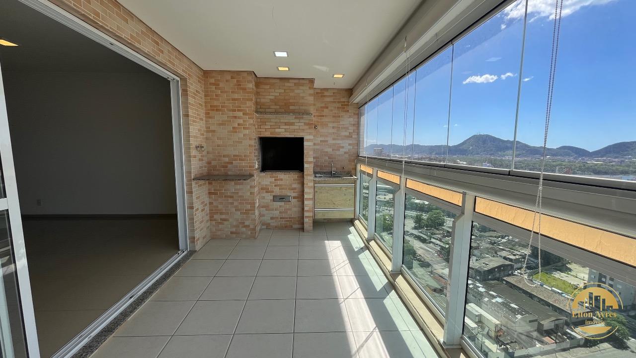 Apartamento à venda no Ponta da Praia: 