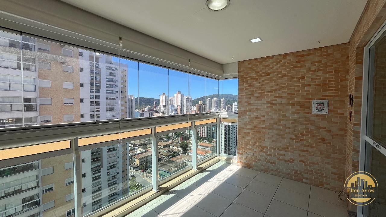 Apartamento à venda no Ponta da Praia: