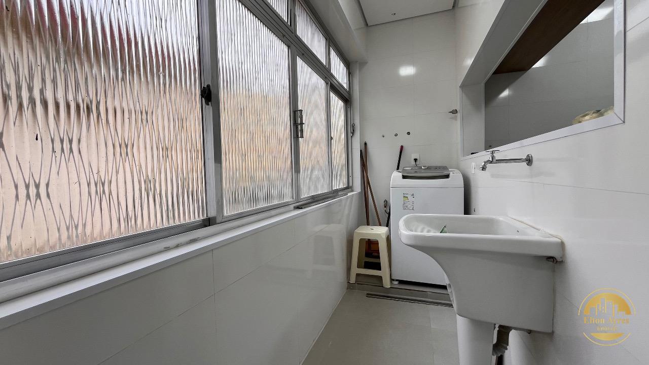 Casa à venda no Embaré: