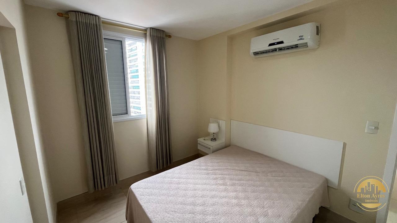 Apartamento à venda no Ponta da Praia: 