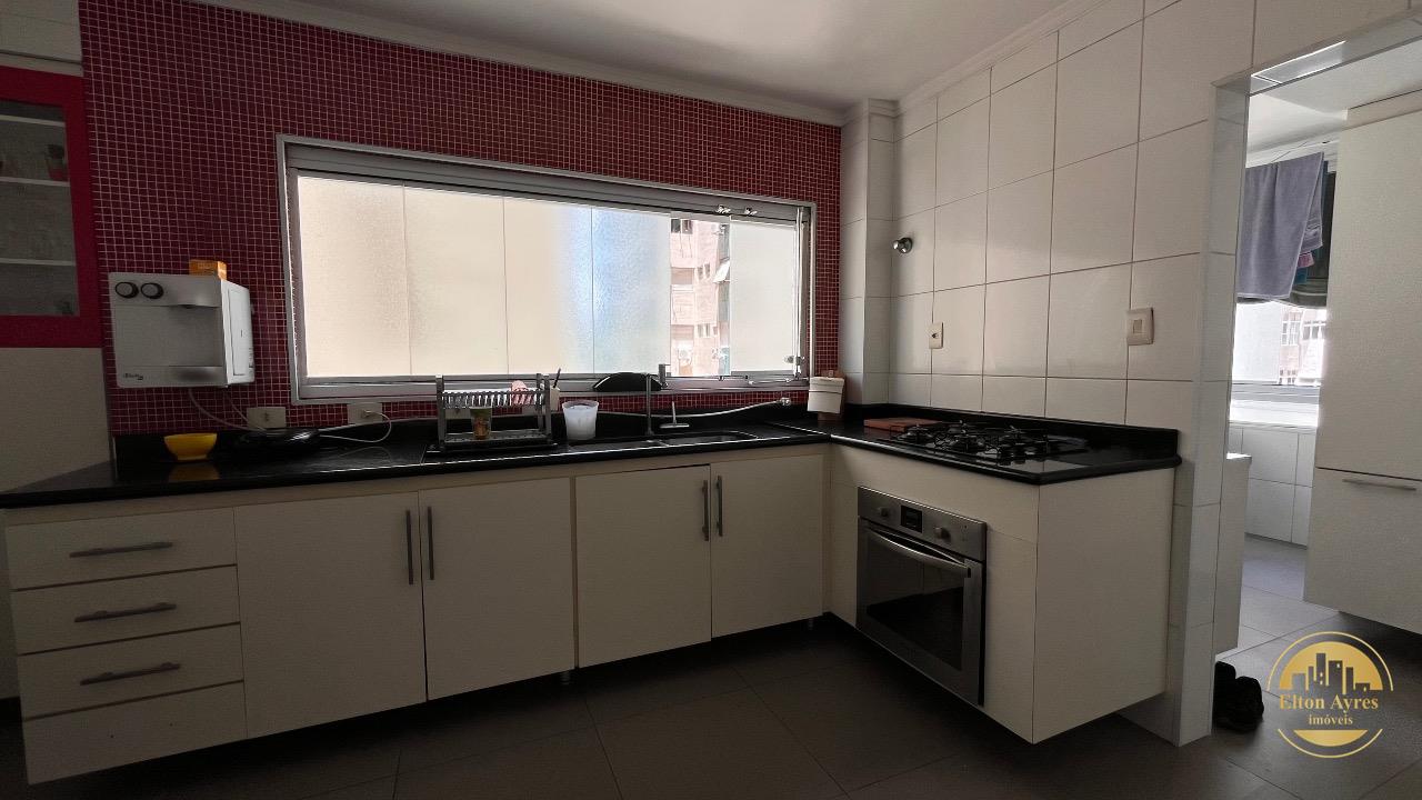 Apartamento à venda no Ponta da Praia: