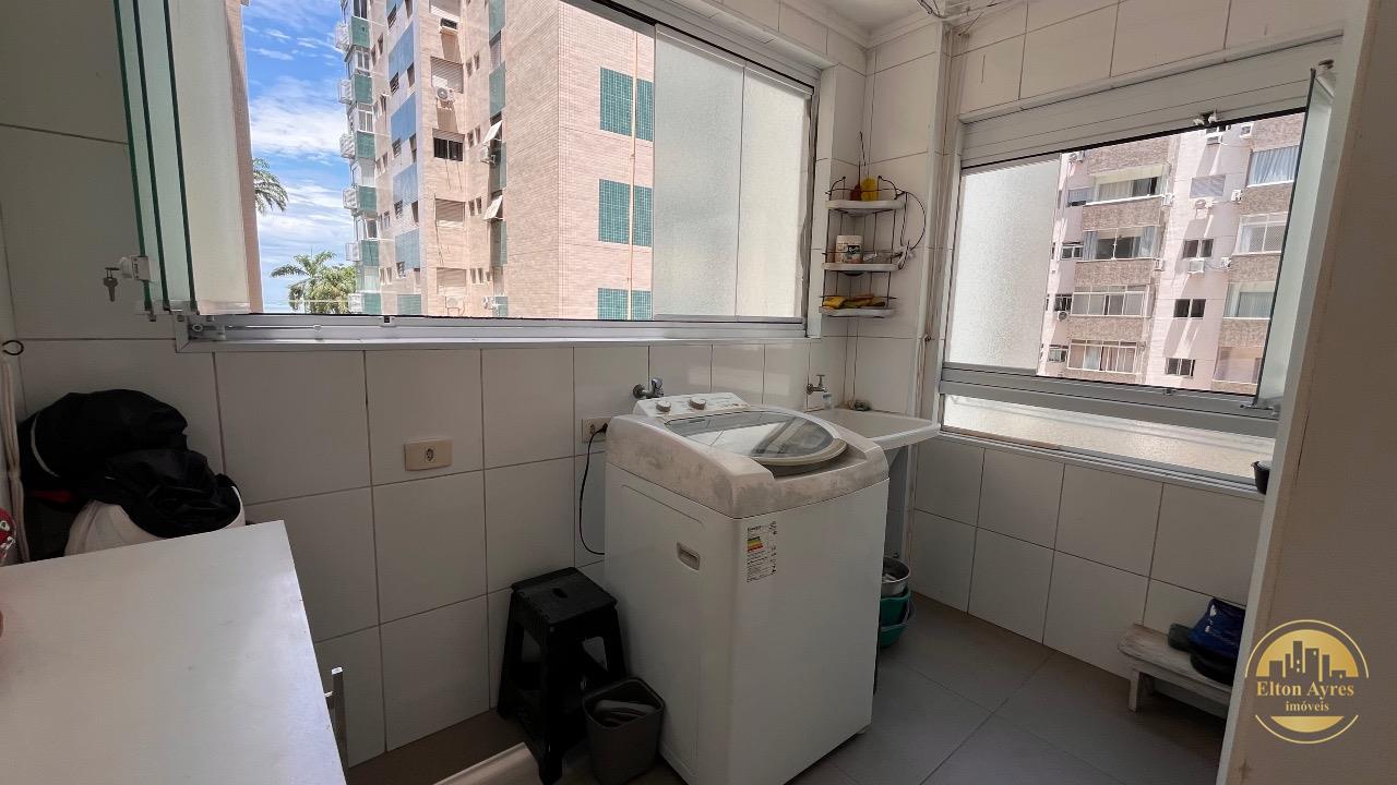 Apartamento à venda no Ponta da Praia:
