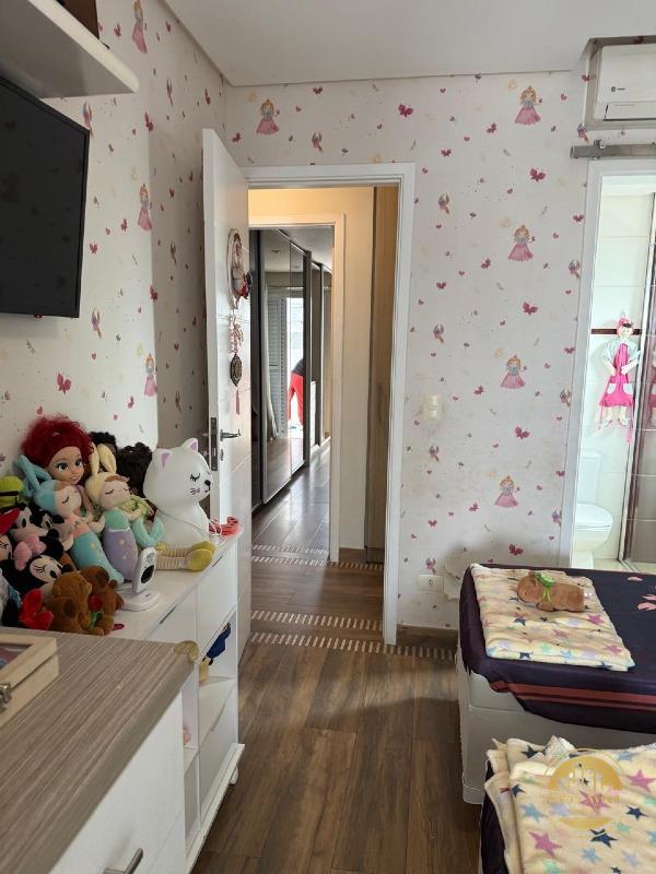 Apartamento à venda no Embaré: