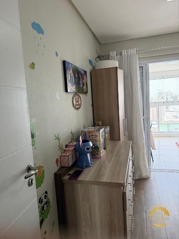 Apartamento à venda no Embaré: