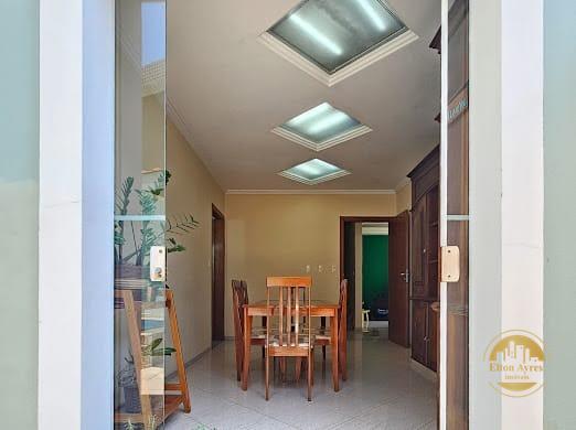 Casa à venda no Ponta da Praia: