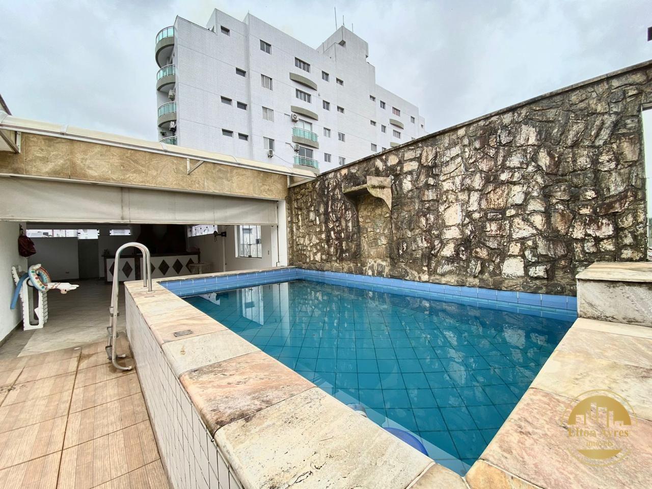 Casa à venda no Ponta da Praia: 