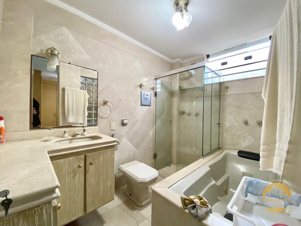 Casa à venda no Ponta da Praia: 