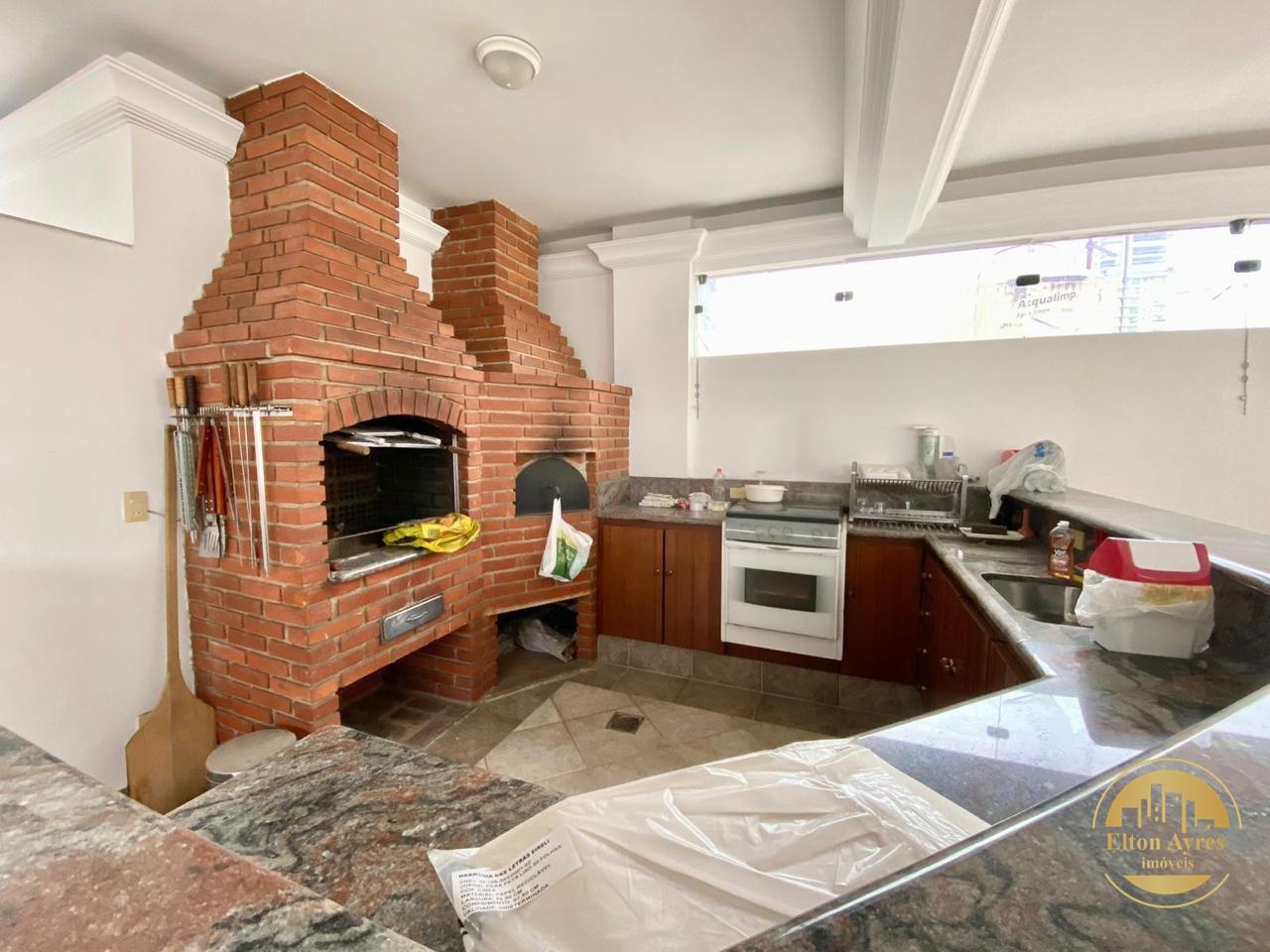 Casa à venda no Ponta da Praia: 