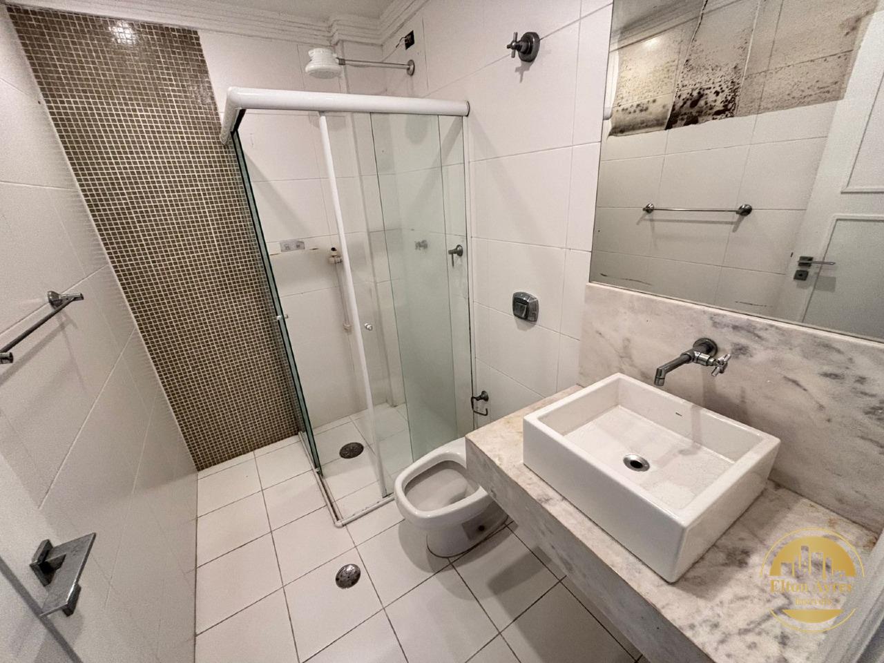 Cobertura à venda no Ponta da Praia: 