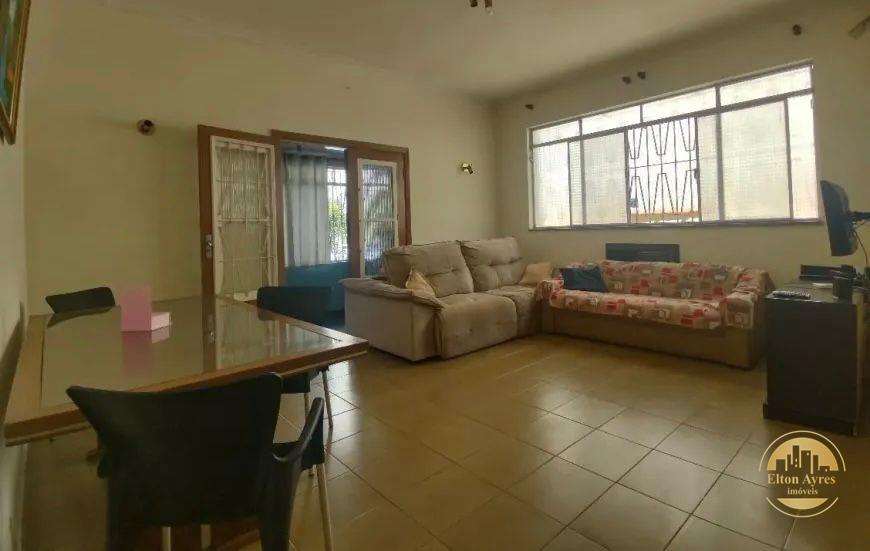 Casa à venda no Ponta da Praia: