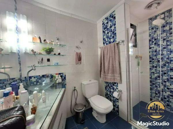 Cobertura à venda no Aparecida: 