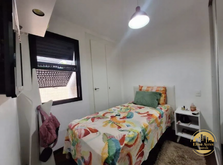 Cobertura à venda no Aparecida: 