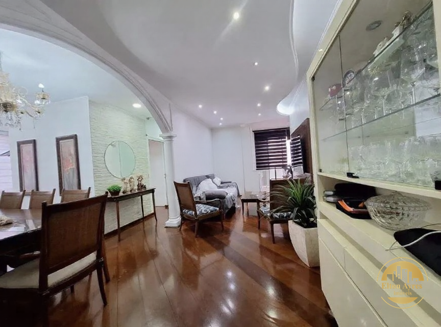 Cobertura à venda no Aparecida: 