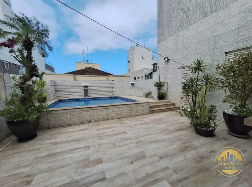 Cobertura à venda no Aparecida: 