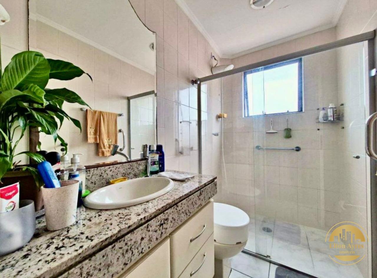 Apartamento à venda no Embaré: 