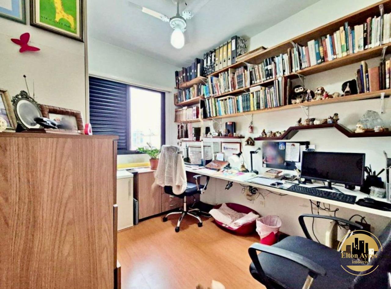 Apartamento à venda no Embaré: 