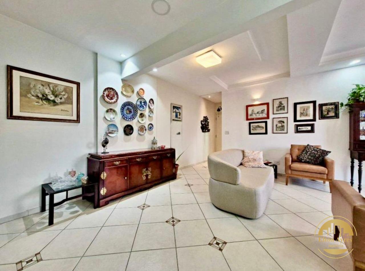 Apartamento à venda no Embaré: 