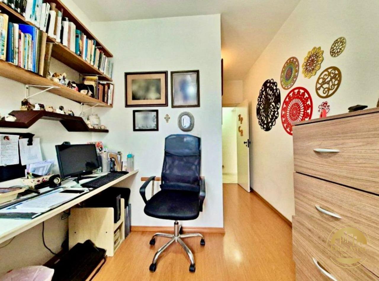 Apartamento à venda no Embaré: 