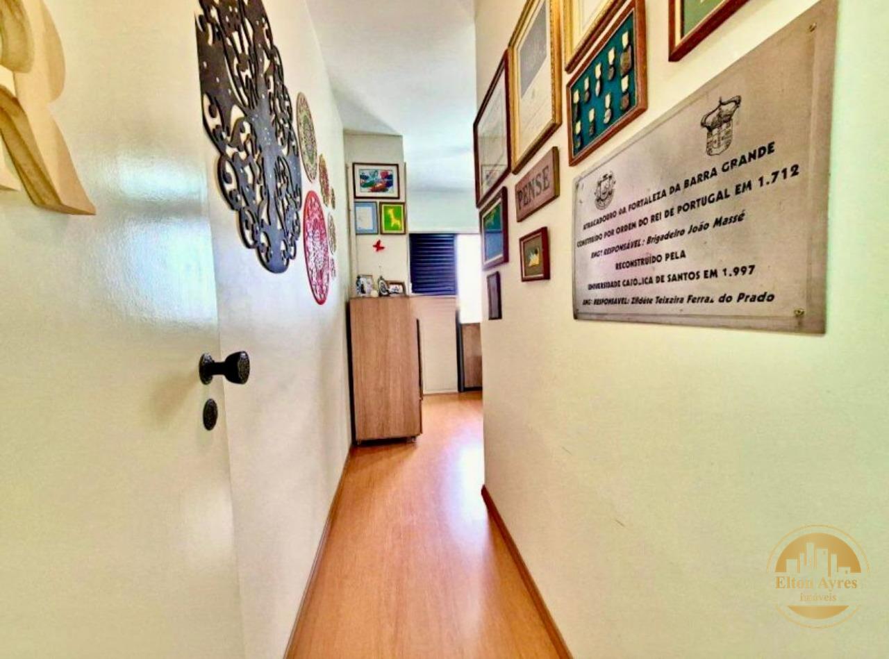 Apartamento à venda no Embaré: 