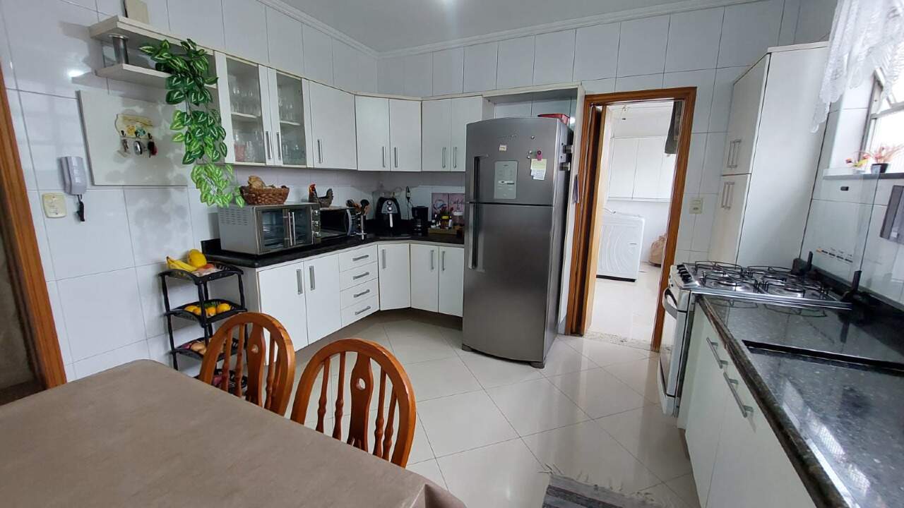 Apartamento à venda no Embaré: 