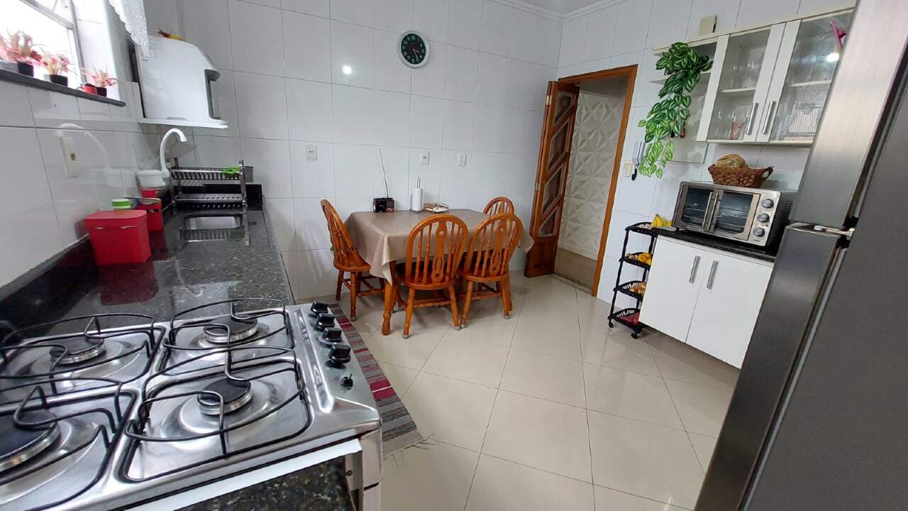 Apartamento à venda no Embaré: 