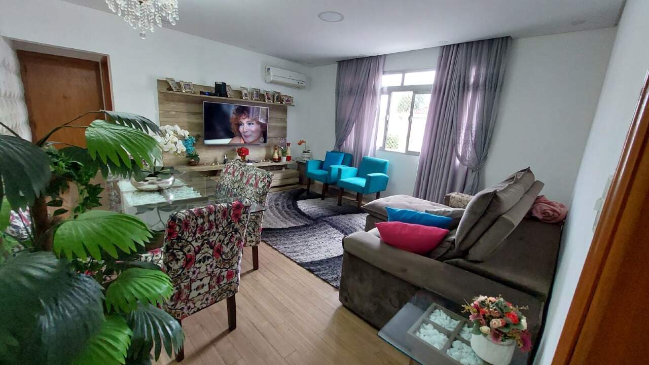 Apartamento à venda no Embaré: 
