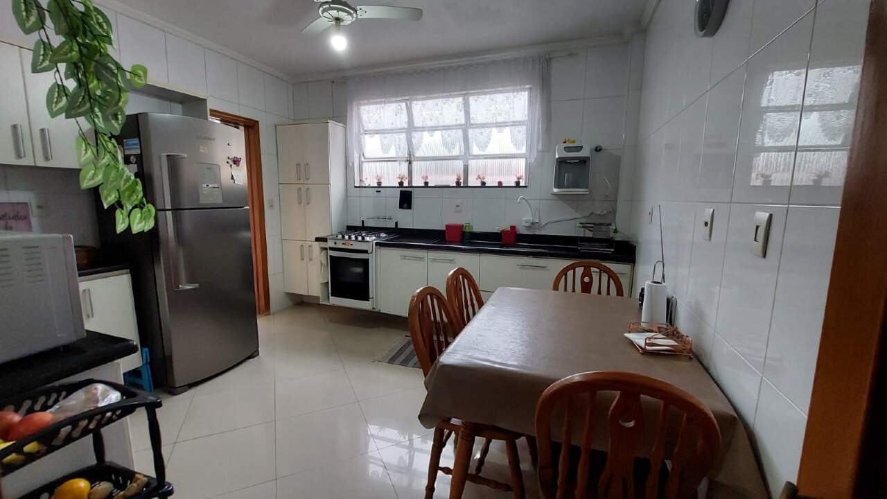 Apartamento à venda no Embaré: 