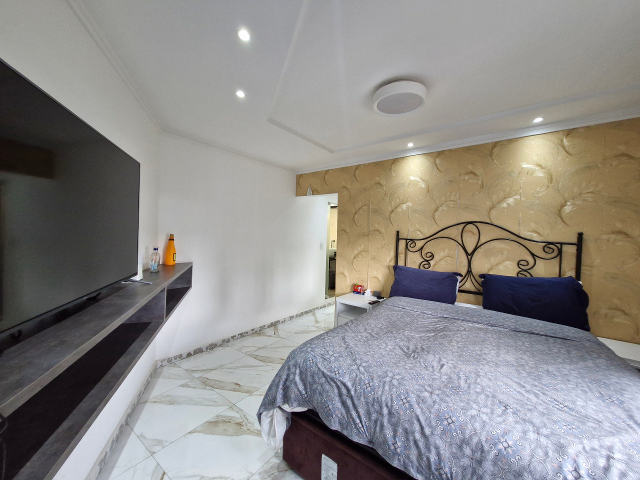 Cobertura à venda no Ponta da Praia: 