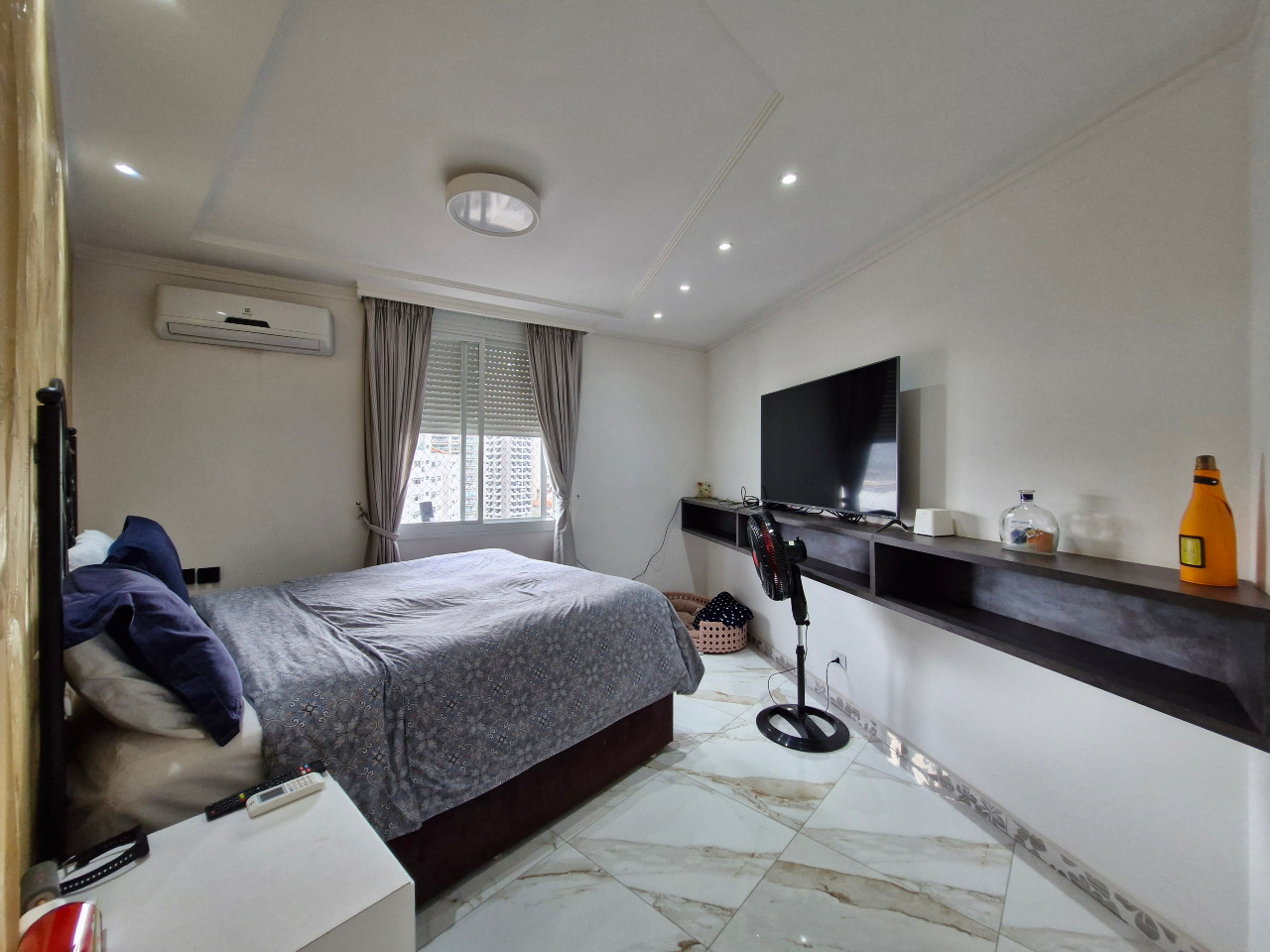 Cobertura à venda no Ponta da Praia: 