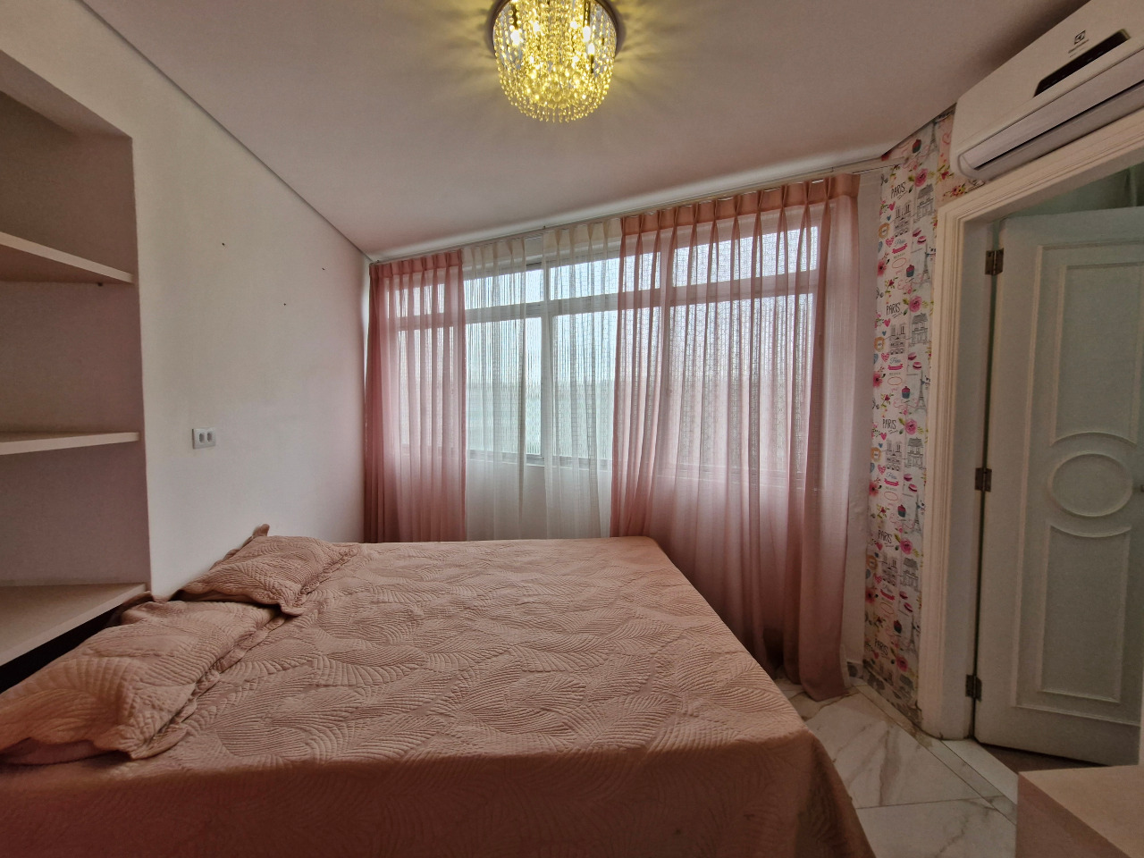 Cobertura à venda no Ponta da Praia: 