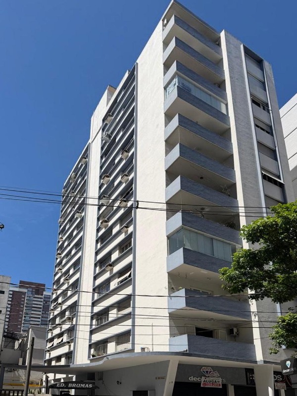 Apartamento à venda no Boqueirão: