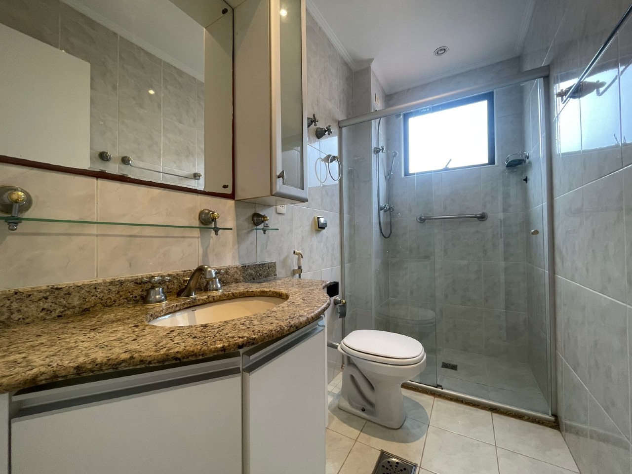 Apartamento à venda no Aparecida: